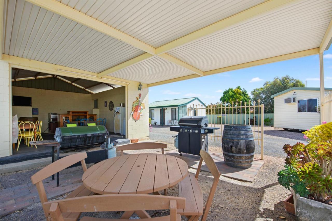 Moonta Bay Accommodation Port Moonta Exterior foto