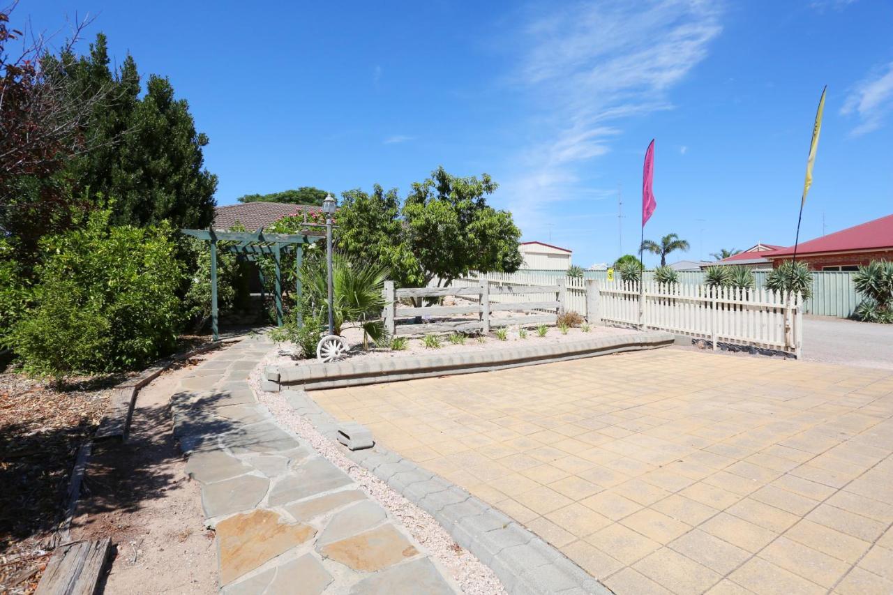 Moonta Bay Accommodation Port Moonta Exterior foto